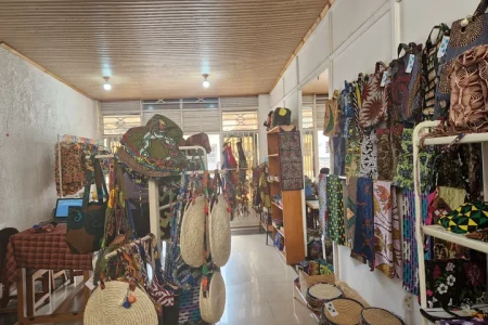 HUYE 3DAYS Corners Tour