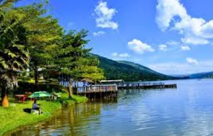 One-Day Getaway to Lake Muhazi